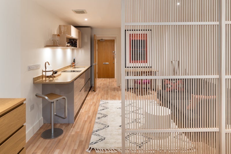 Flat Tabard Street in Greater London