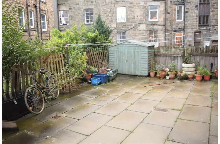 Flat Ferry Road in City of Edinburgh