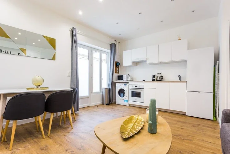 Appartement Rue Popincourt à Paris