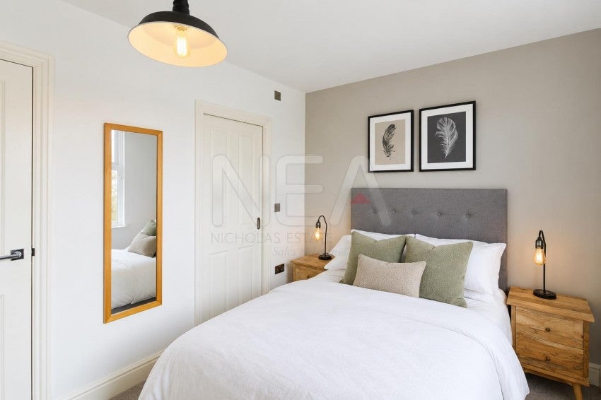 Room Swansea Road in Reading