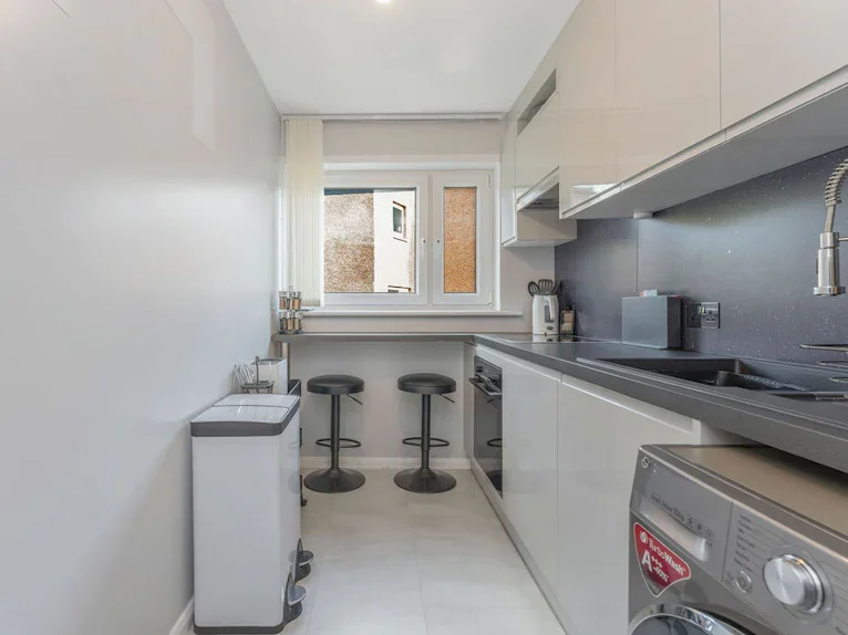 Flat Fauldburn in City of Edinburgh