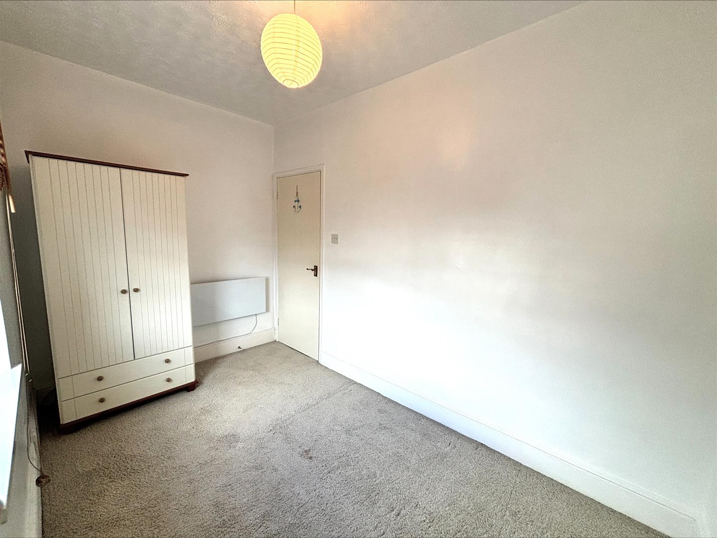 Flat South Parade in Portsmouth
