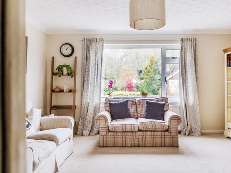 House Woodside Close in Horsham