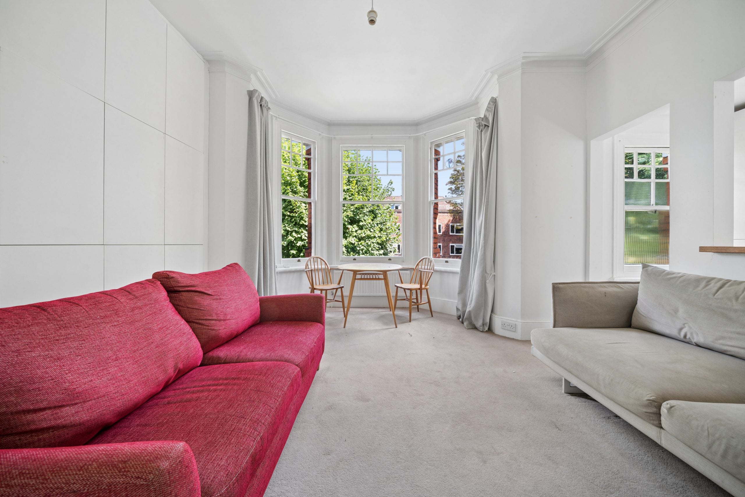 Flat Coolhurst Road in Greater London