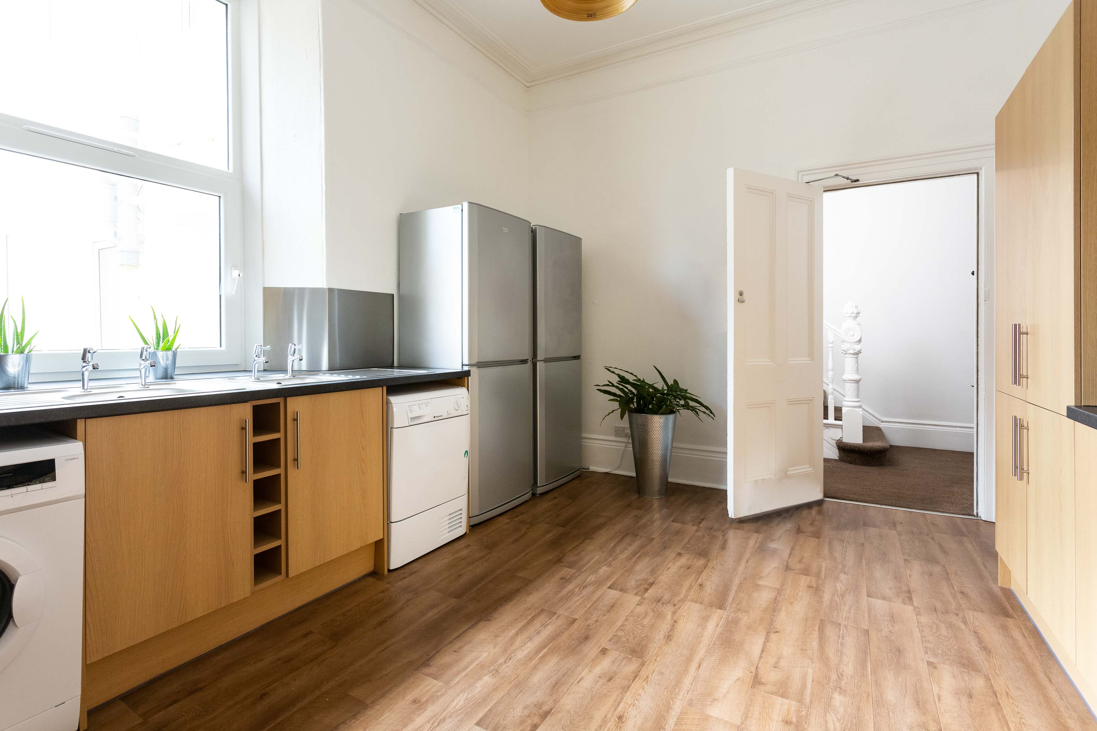 Room Houndiscombe Road in Plymouth