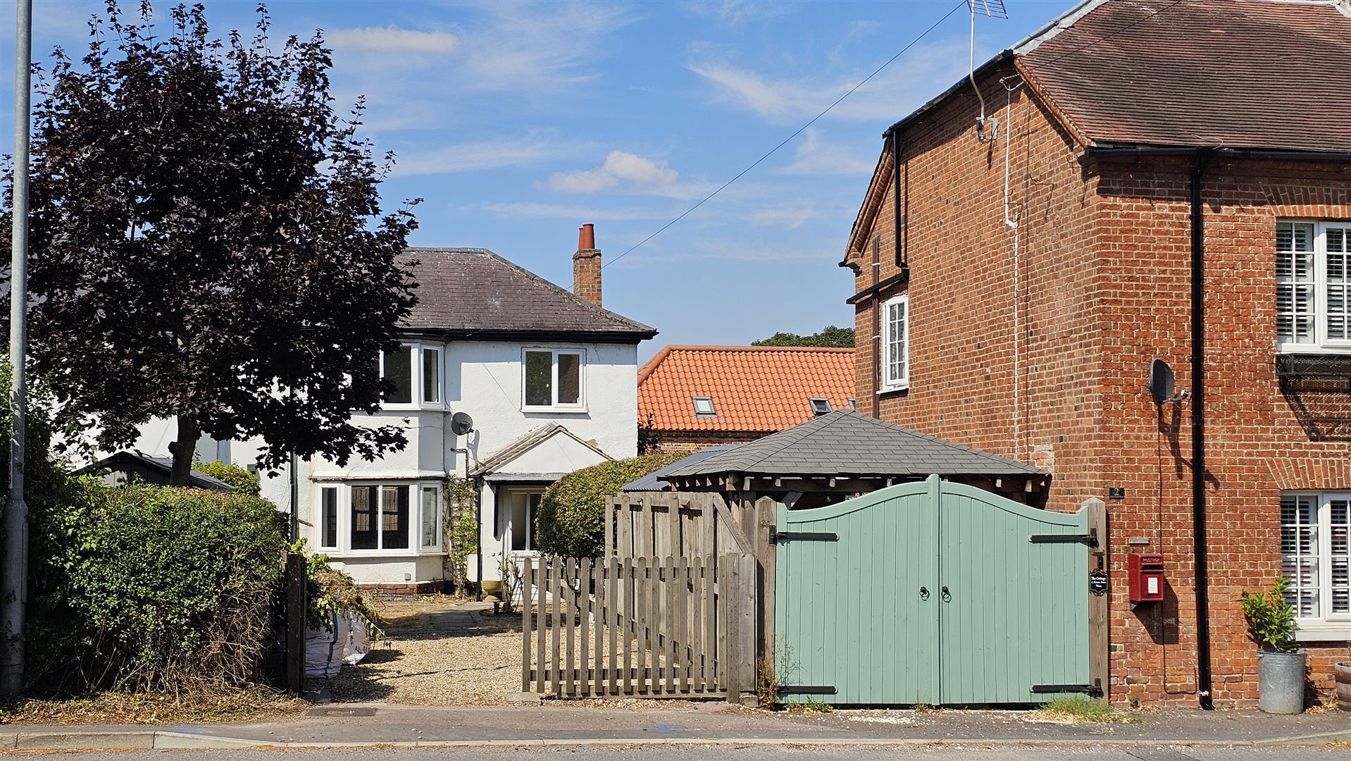 House The Row in Orston