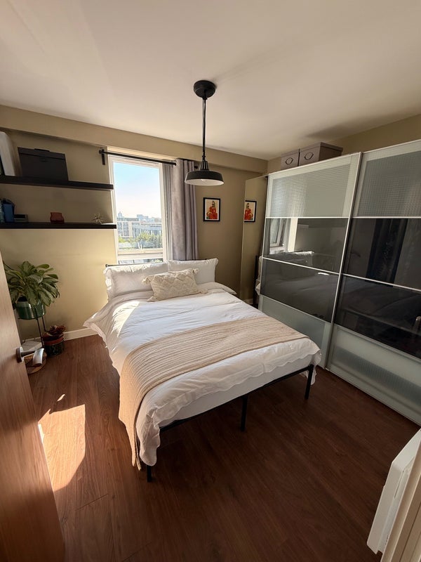 Room Derwent Street in Salford