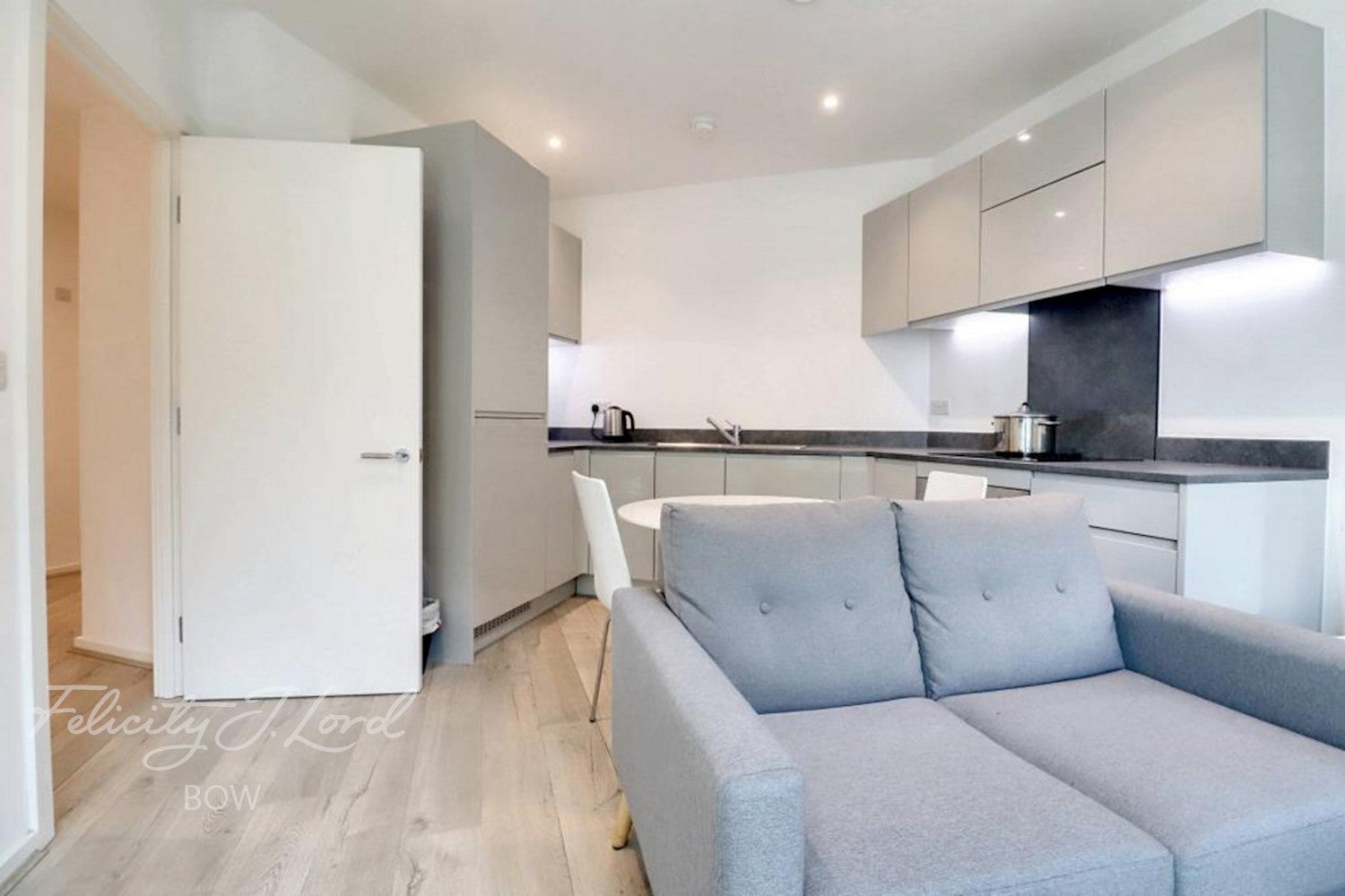 Flat Corsican Square in Greater London