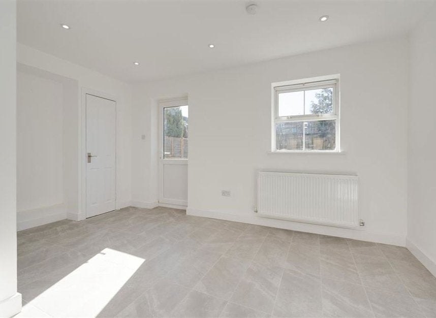 House Compton Close in Greater London