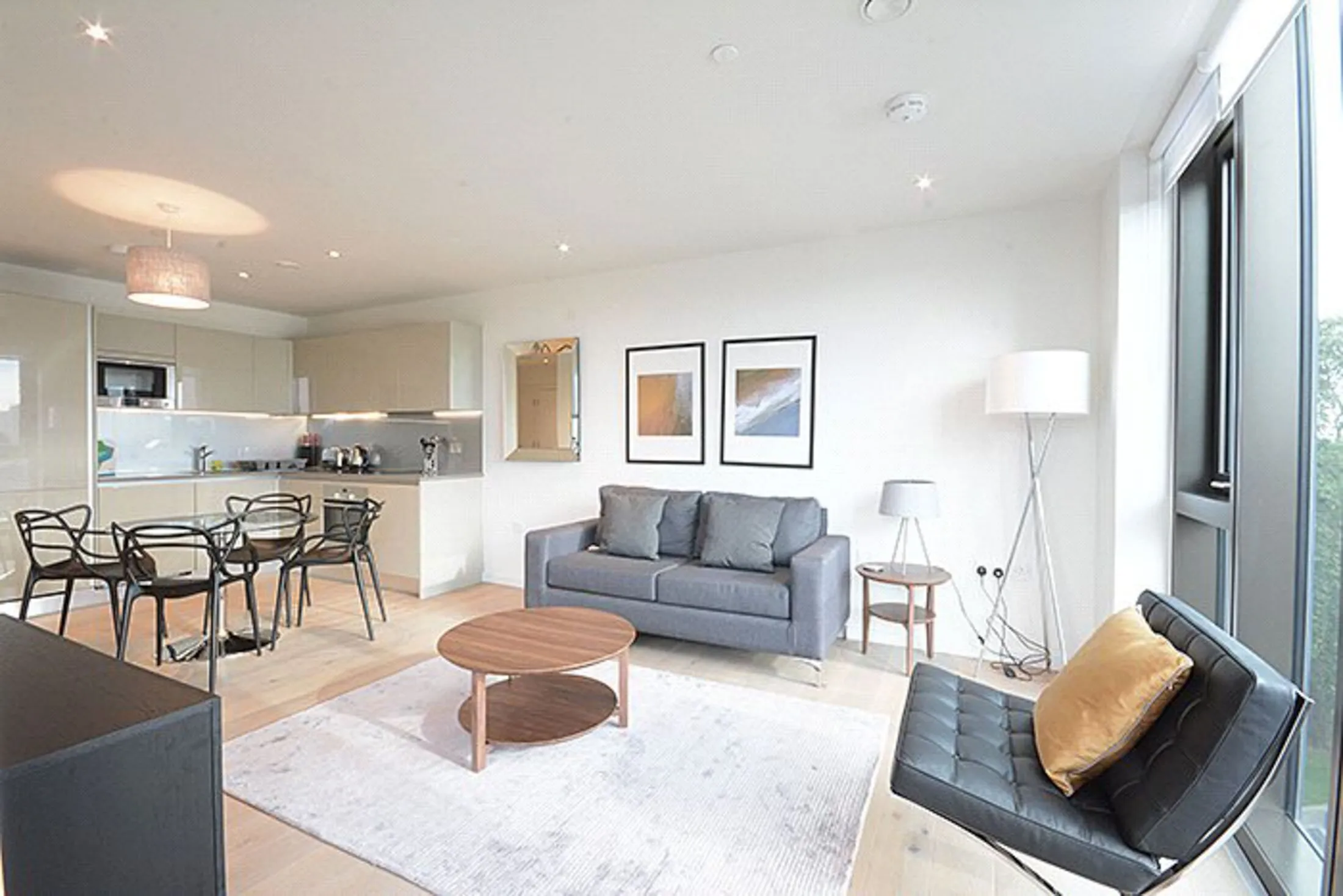 Flat St. Gabriel Walk in Greater London