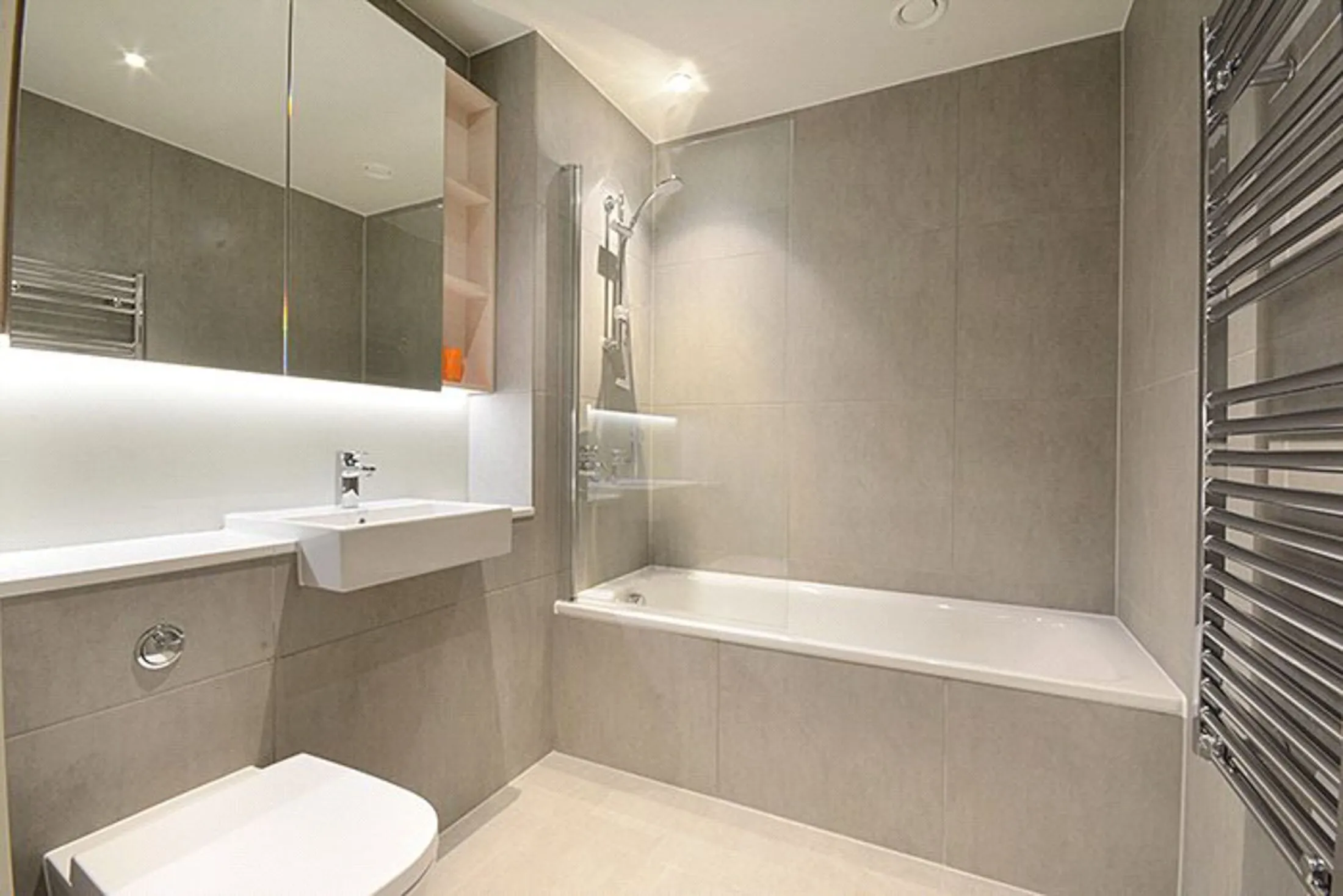 Flat St. Gabriel Walk in Greater London