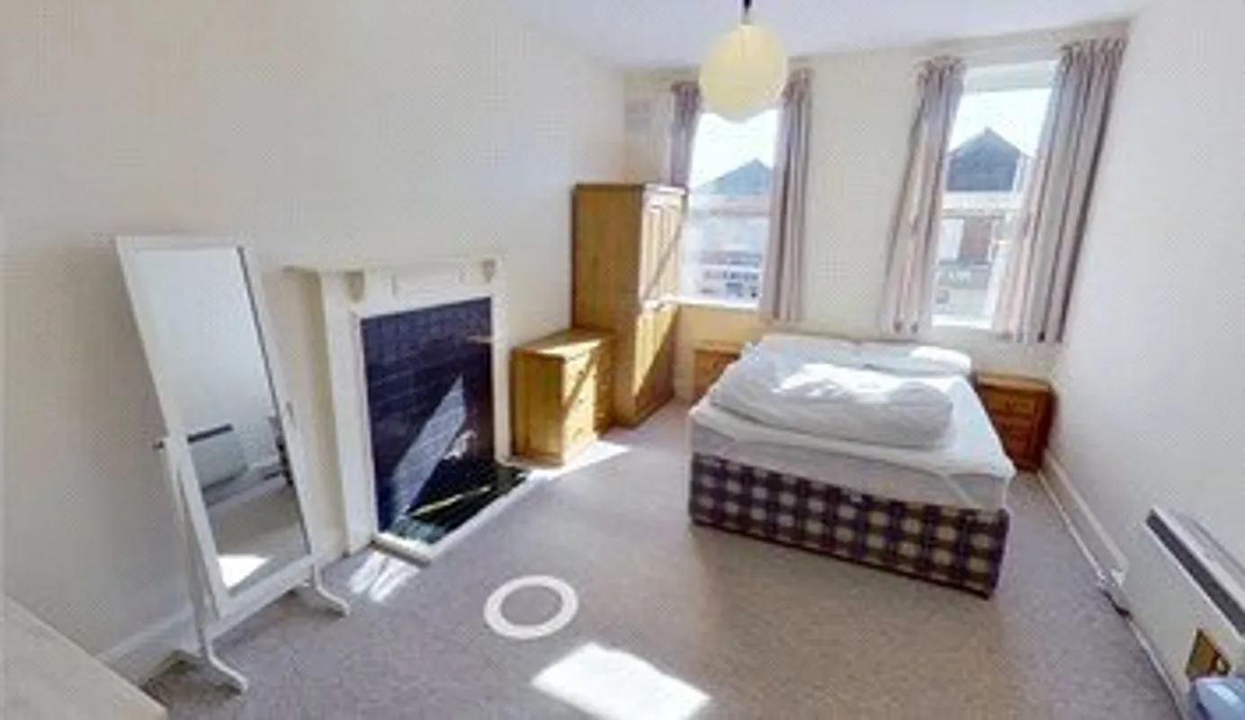 Flat Wimborne Road in Bournemouth