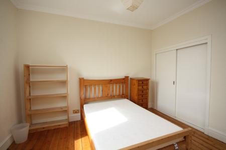 Flat Wallfield Place in Aberdeen City