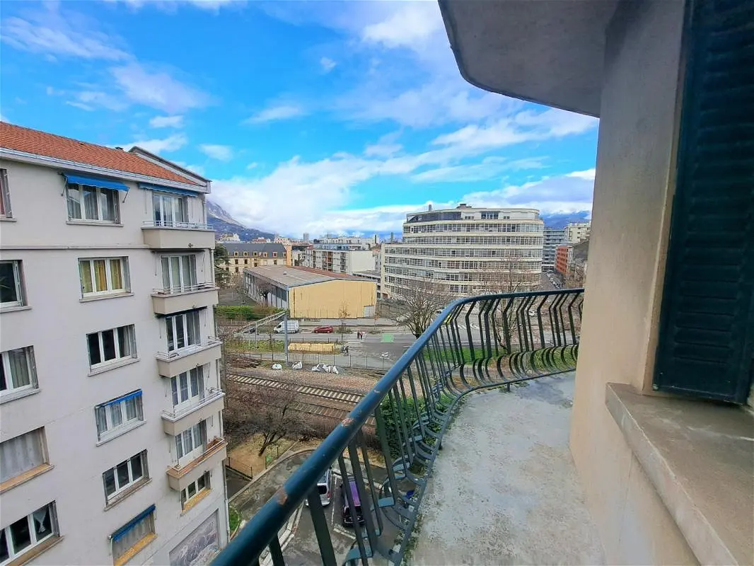 Appartement Rue Général Janssen à Grenoble