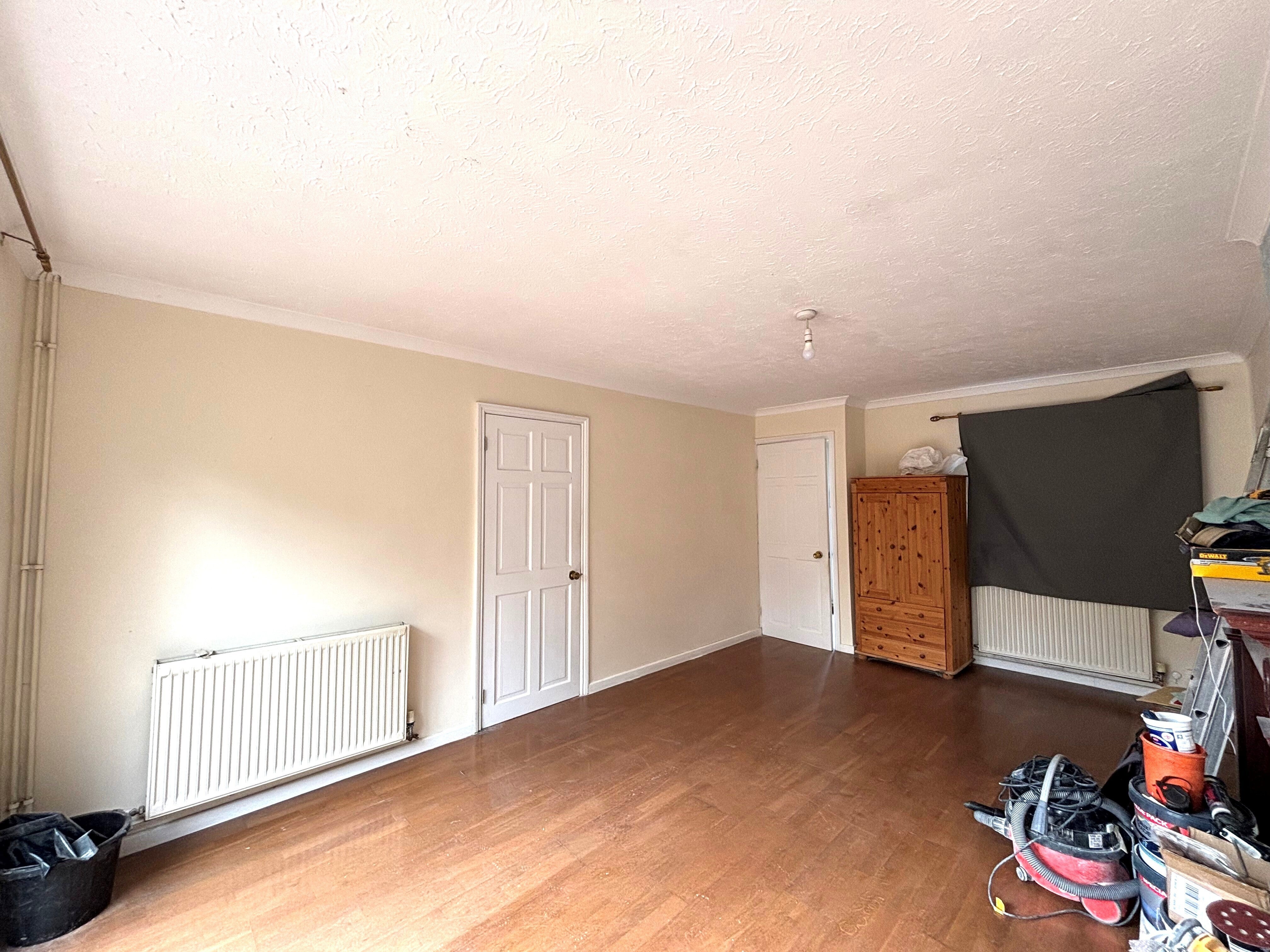 Flat Thornpark Rise in Exeter