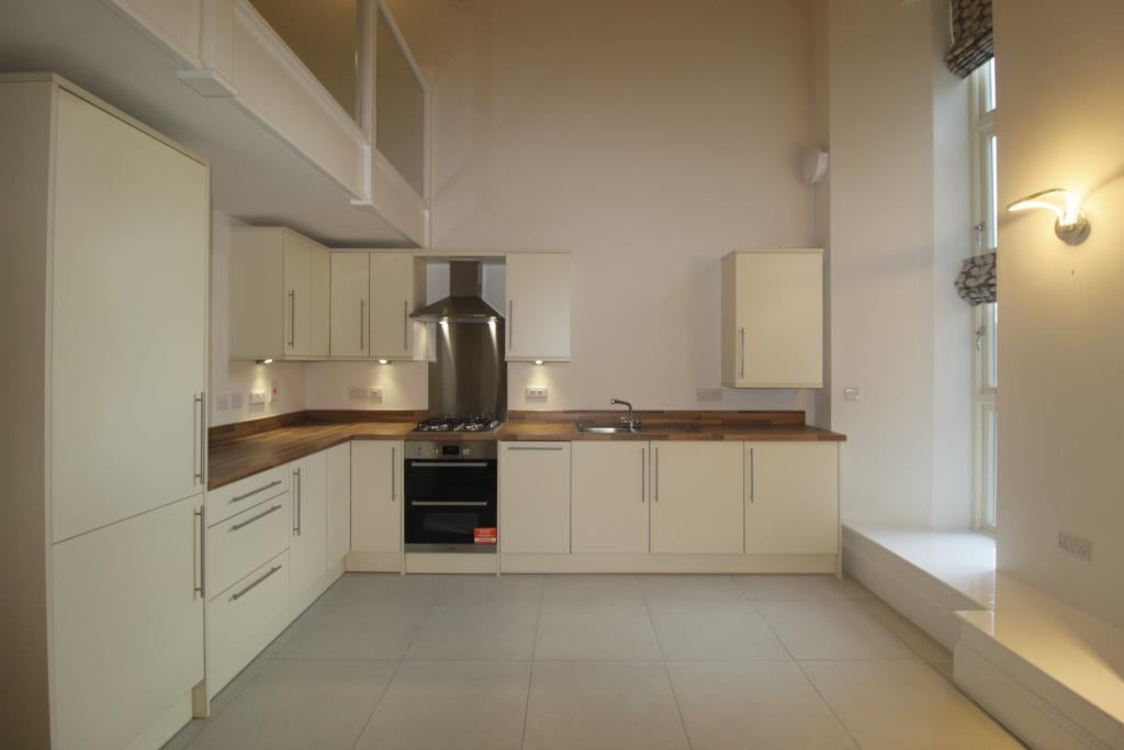 Flat Claremont Hill in Shrewsbury