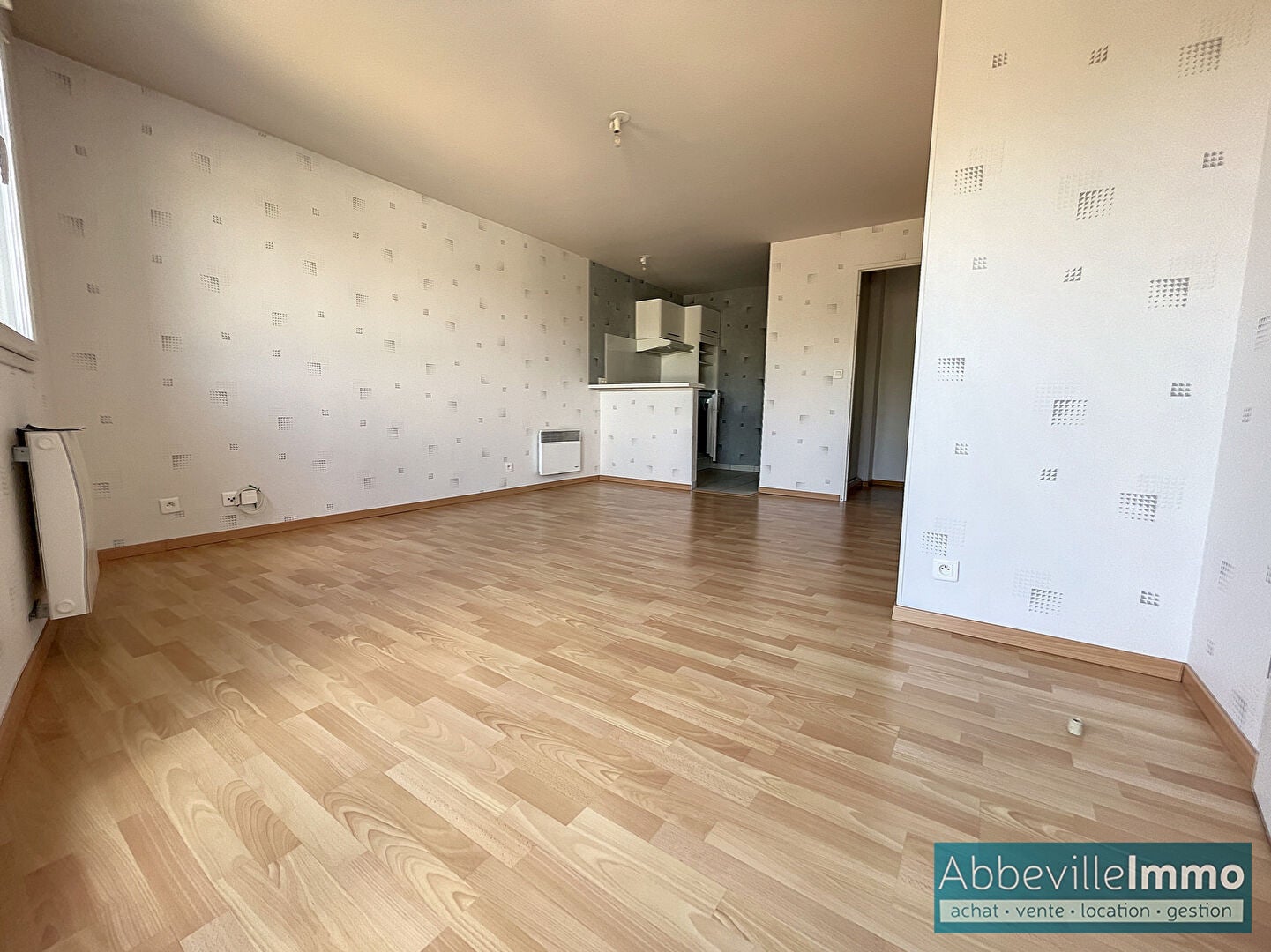 Flat Rue Basse de la Bouvaque in Abbeville