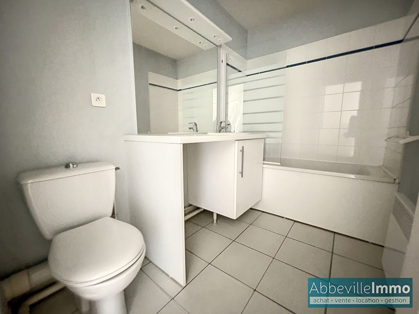 Flat Rue Basse de la Bouvaque in Abbeville