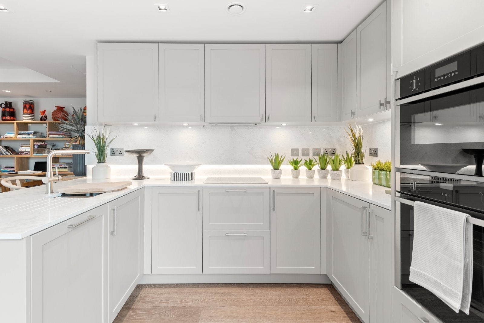 Flat Newcastle Place in City of Westminster