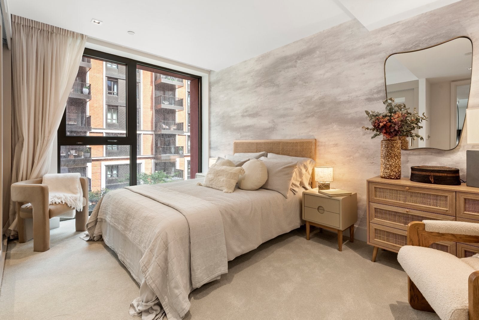 Flat Newcastle Place in City of Westminster