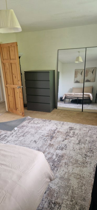Room Beechwood Court in Birmingham