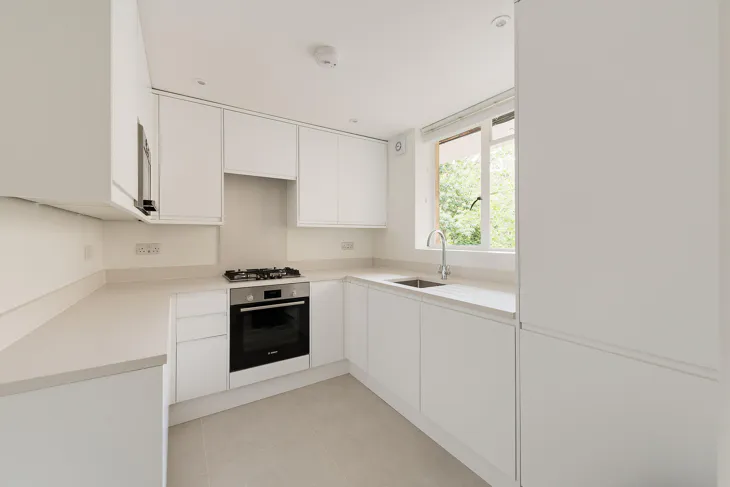 Flat Lower Sloane Street in Greater London