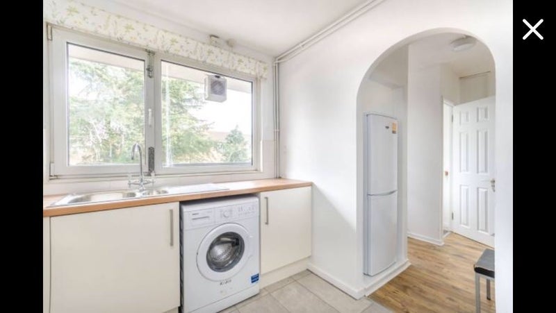 Room Petersfield Rise in Greater London