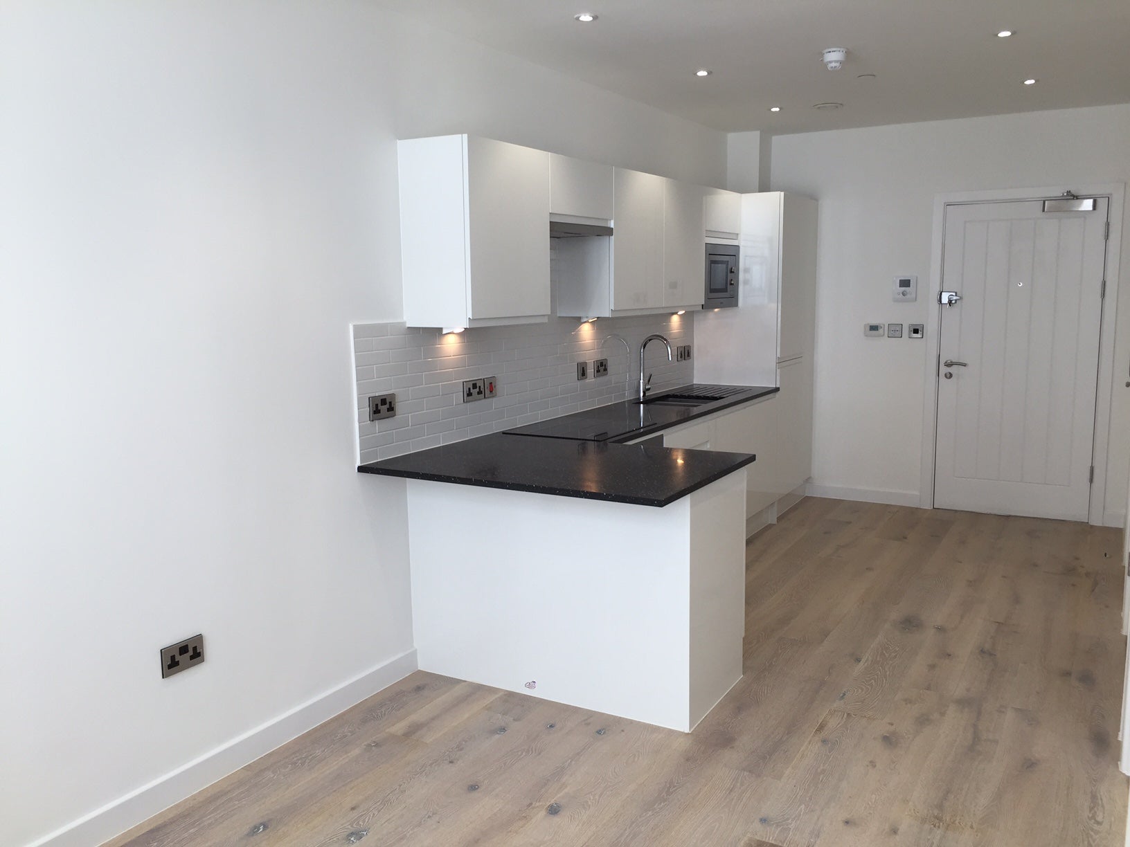 Flat Garrard Street in Reading
