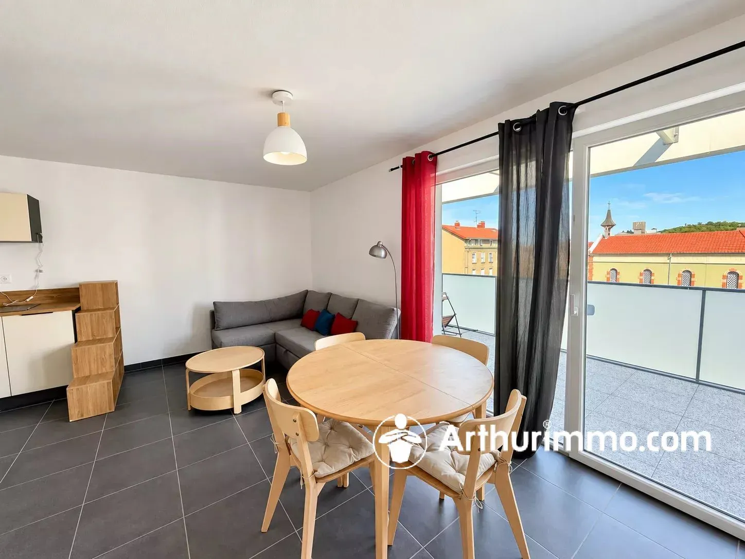 Appartement Rue des Alisiers à Argiésans