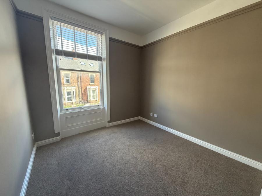 Flat Azalea Terrace North in Sunderland