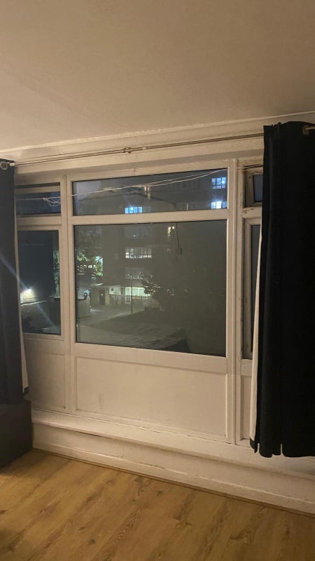 Room Alfred Street in Greater London