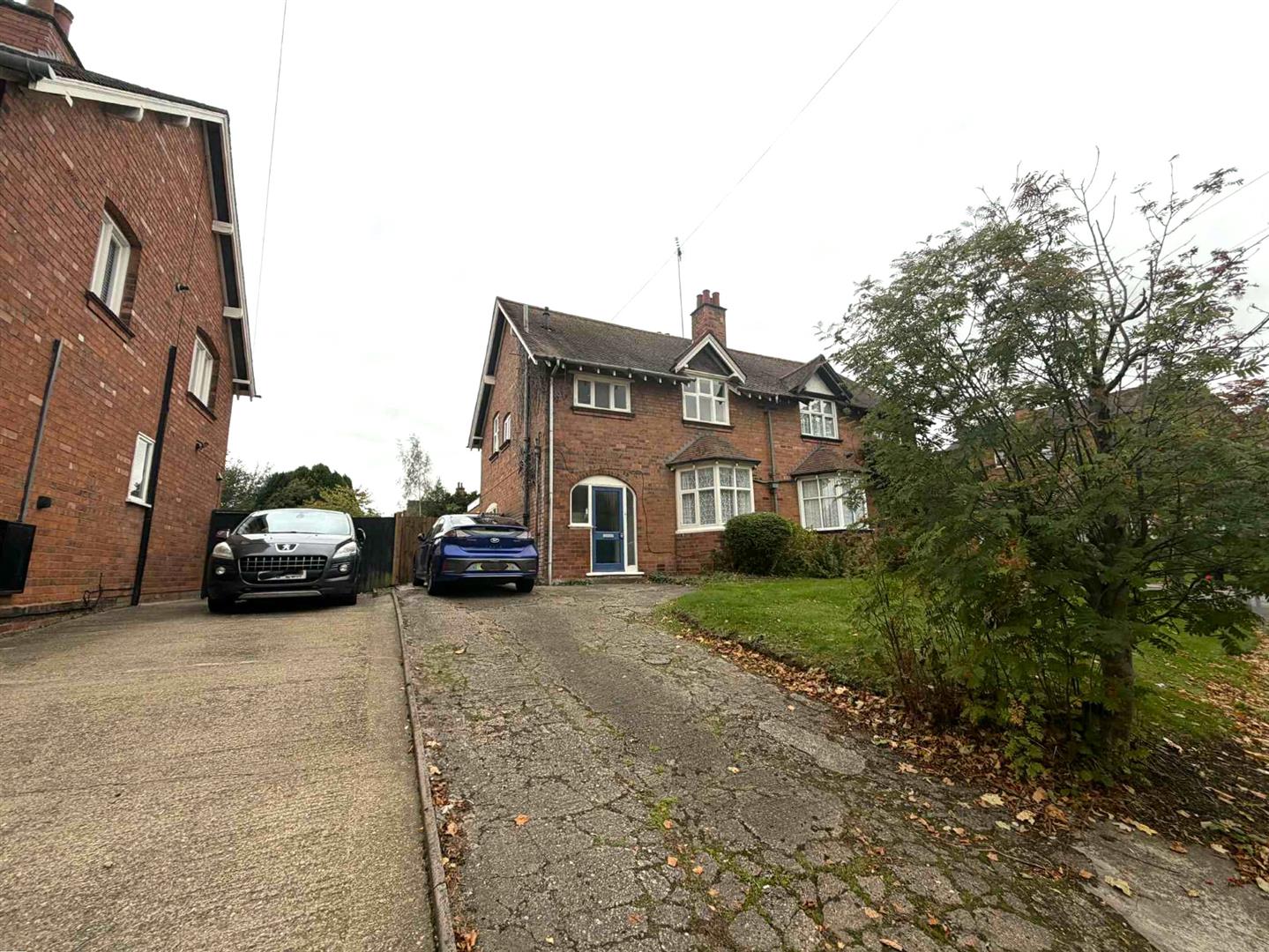 House Raddlebarn Road in Birmingham