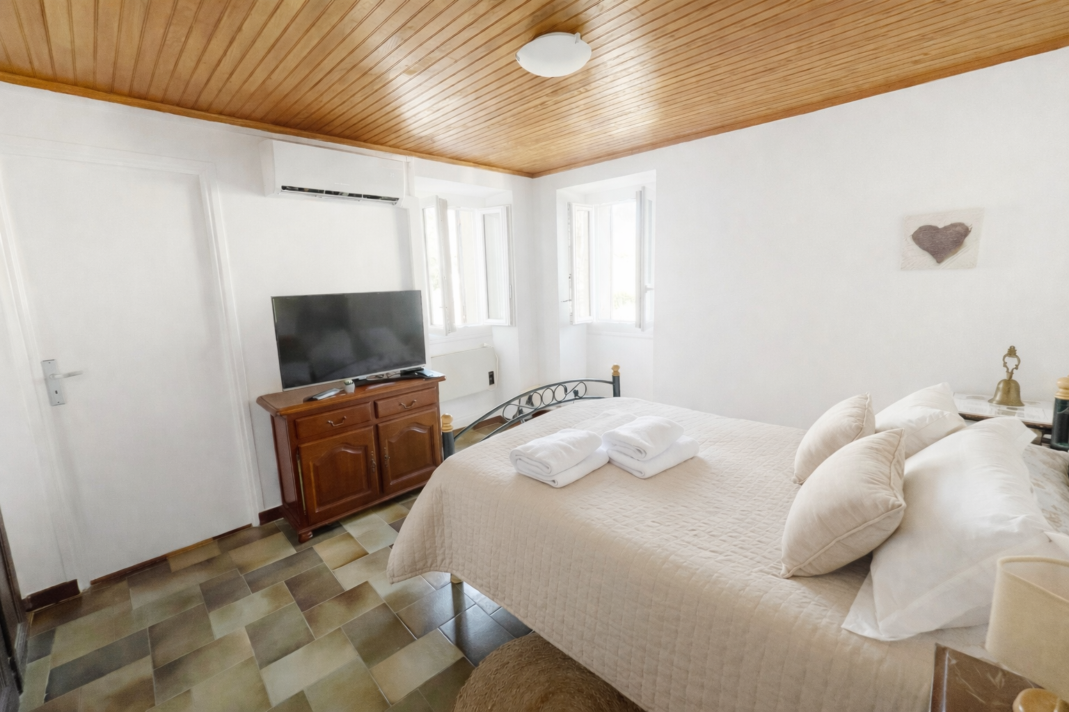 Appartement Rue Monseigneur Casanova à Corte