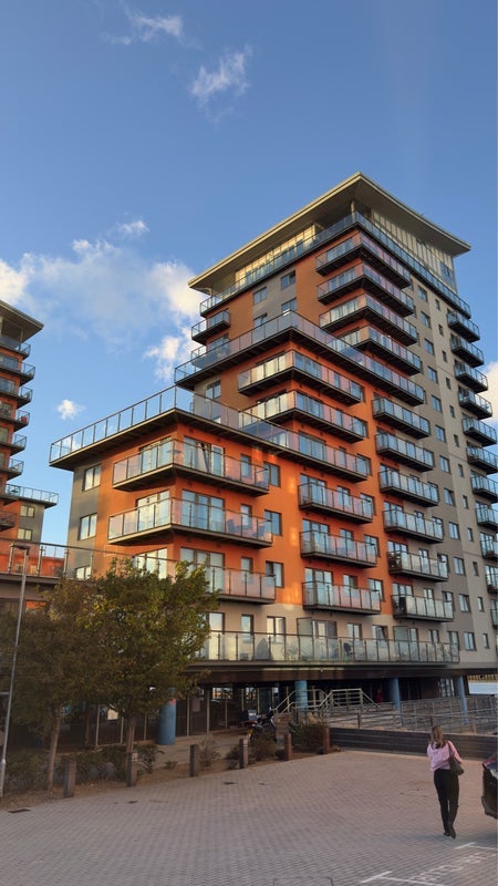Room Mast Quay in Greater London