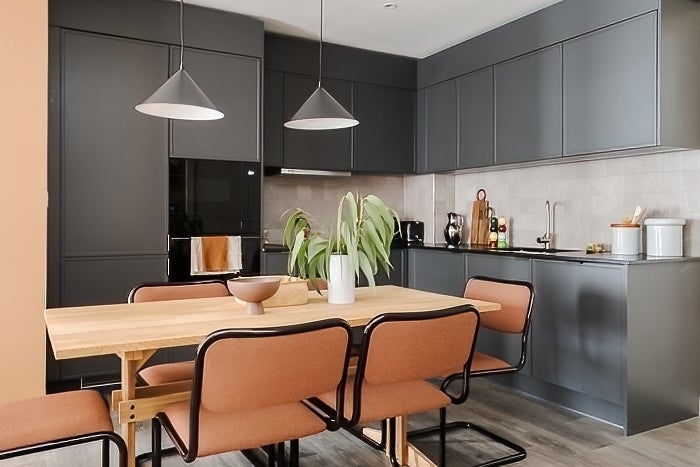 Flat Cherry Park Lane in Greater London