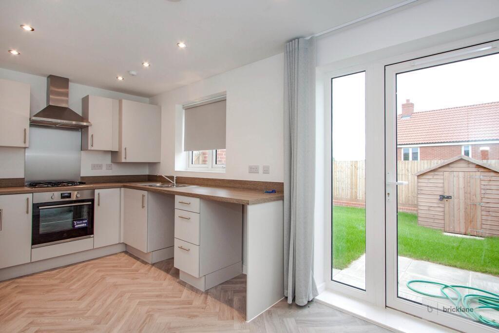 House Pines Way in Bath