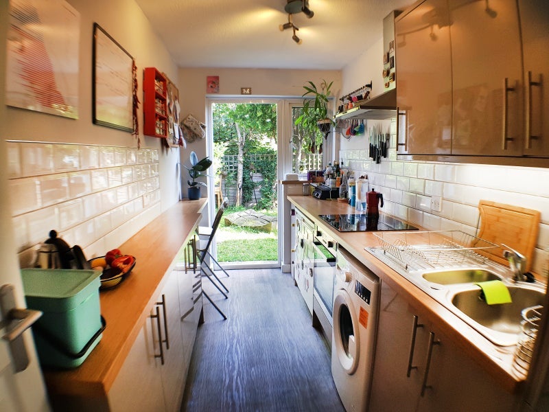 Flat St Paul's Terrace in Greater London