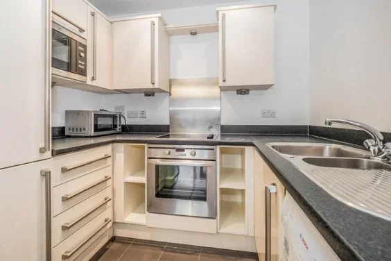 Flat Talwin Street in Greater London