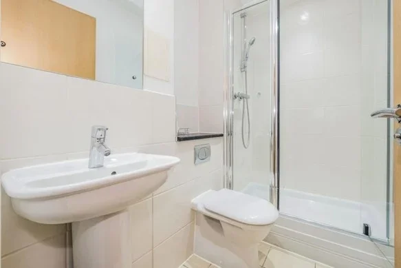 Flat Talwin Street in Greater London