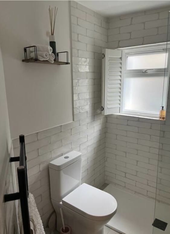 Flat Santley Street in Greater London