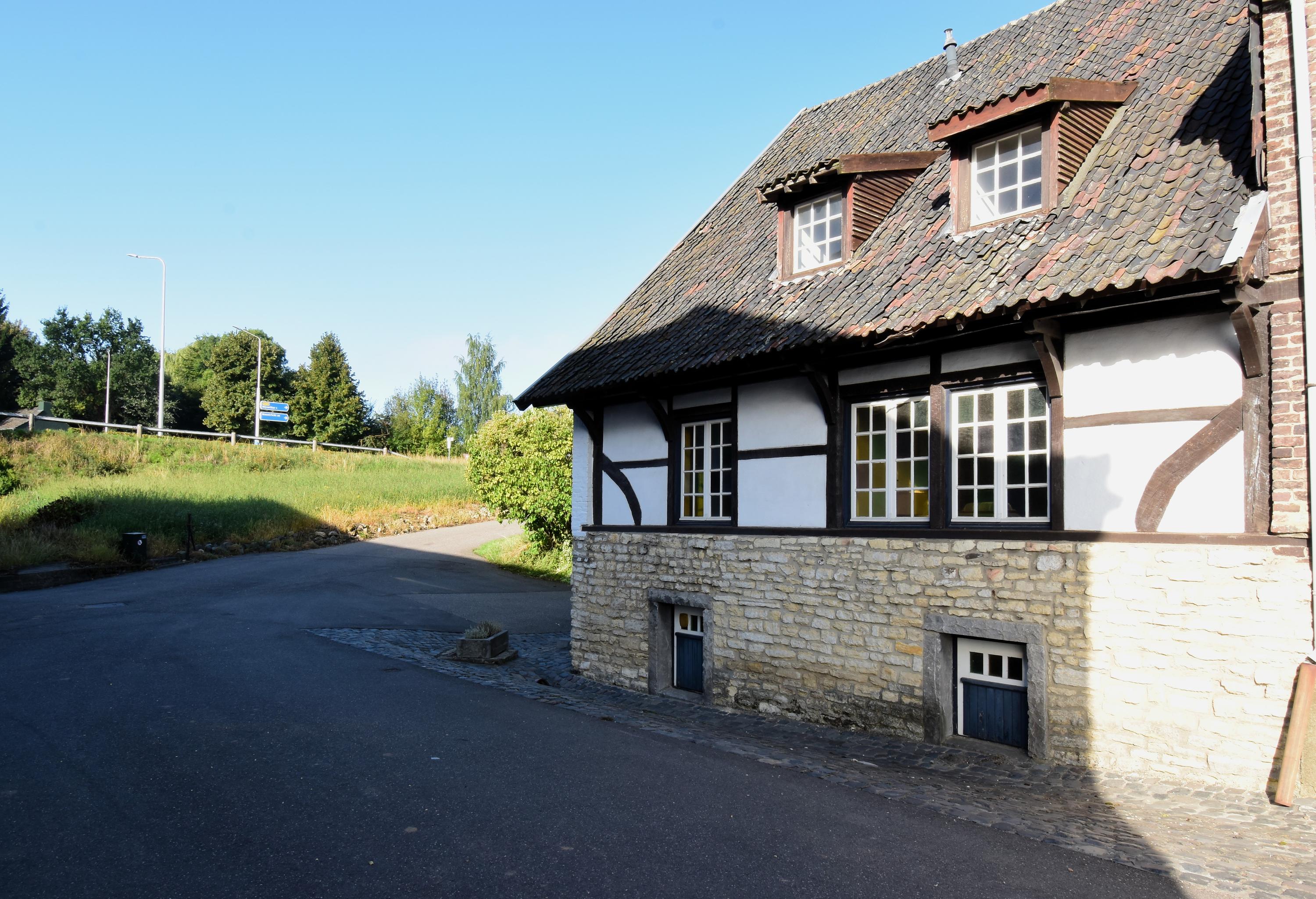 Hoekwoning te koop: Mamelis 35, Lemiers