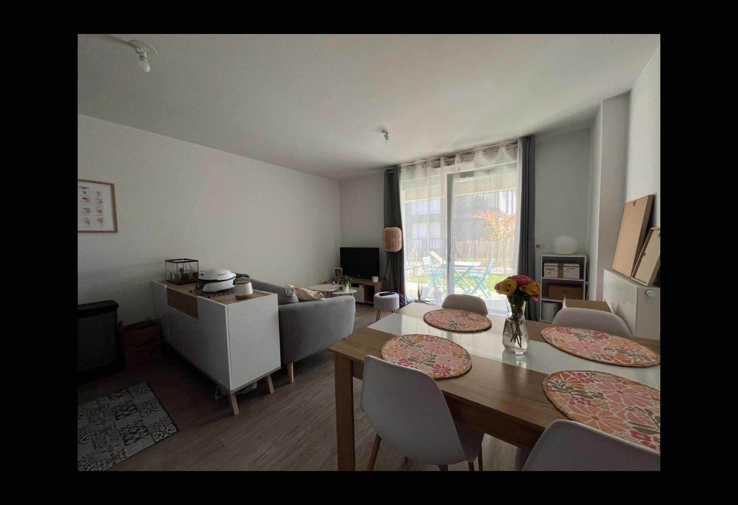 Flat Rue Du Docteur Wagner in Le Rheu