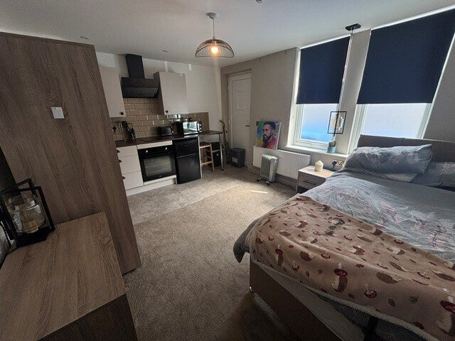 Room Campion Street in Derby
