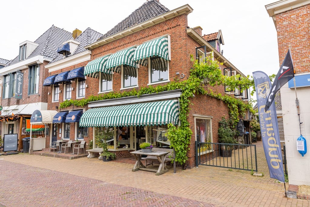 Huis Markt 15 in Makkum