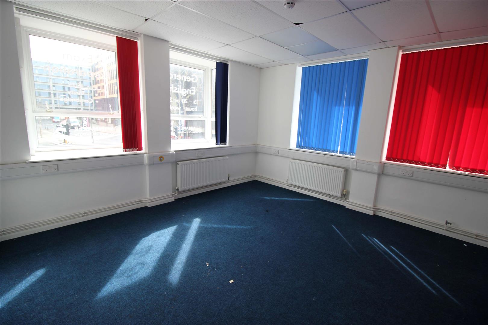 Flat Crasswell Street in Portsmouth