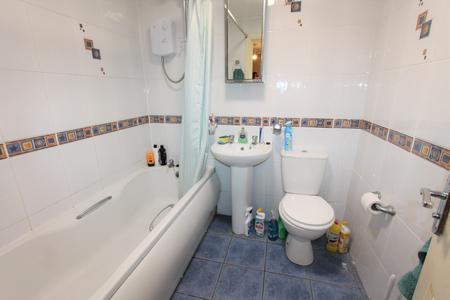 Flat George Street in Royal Leamington Spa
