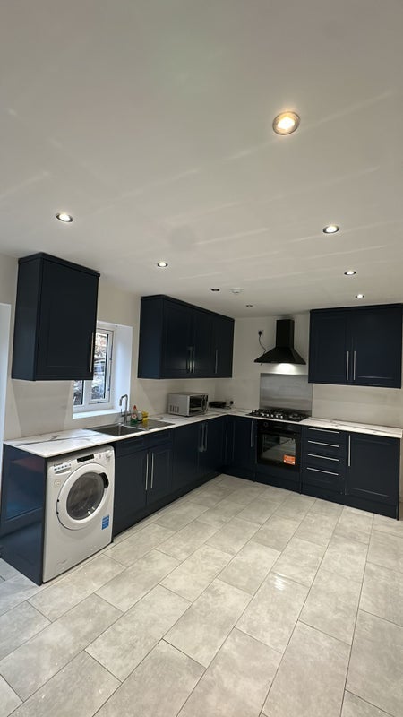 Room Spernall Grove in Birmingham