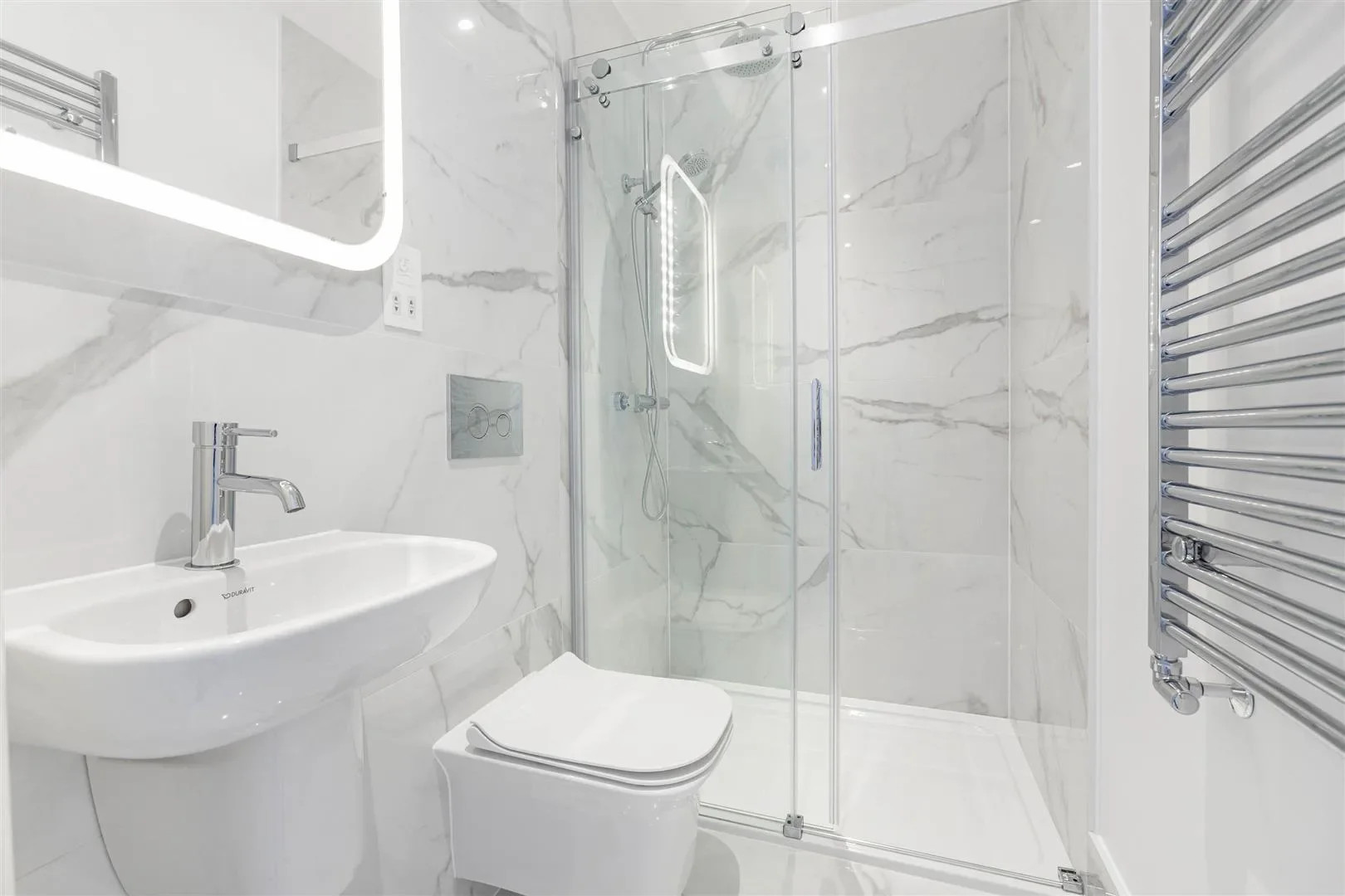 Flat Putney Hill in Greater London