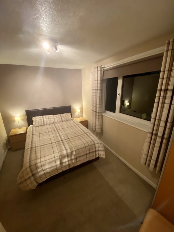 Room Walter Scott Avenue in City of Edinburgh