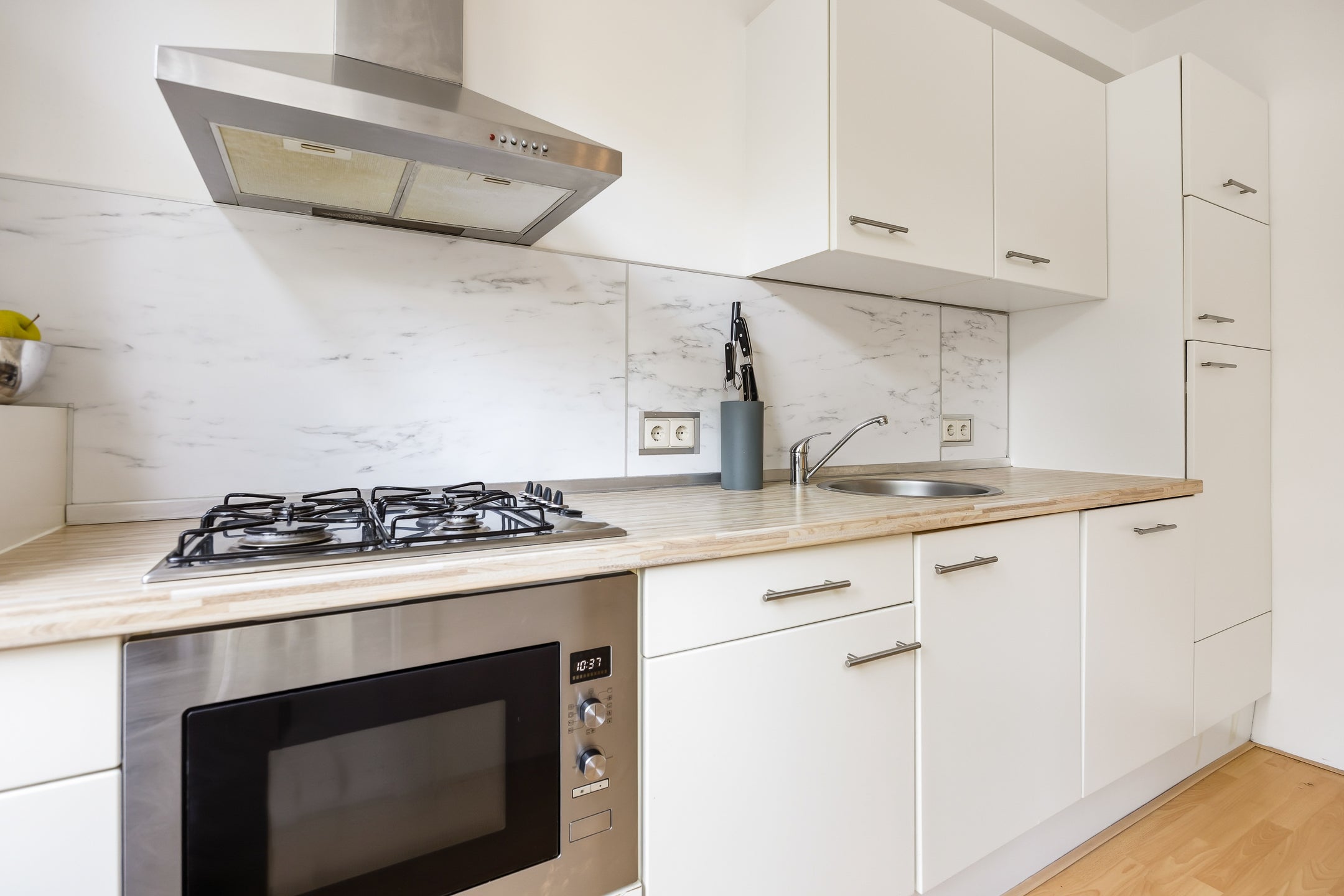 Appartement te koop: Jan van Riebeekstraat 12-1, Amsterdam